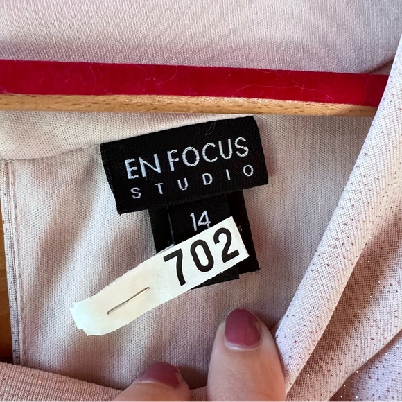 Blush Bridesmaid Dress Long with Keyhole back - Picture 4 of 5